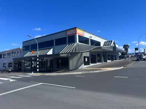 Modern Office Suite in Prime Location