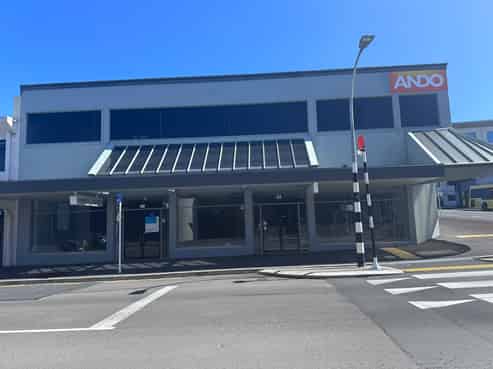 Modern Office Suite in Prime Location