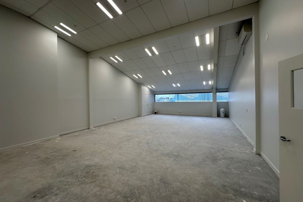 Modern Office Space in Prime Fringe Location - Vista 6