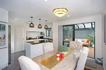 5B Misty Place, Papatoetoe