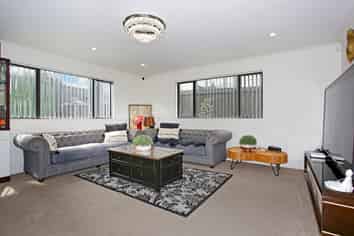 5B Misty Place, Papatoetoe