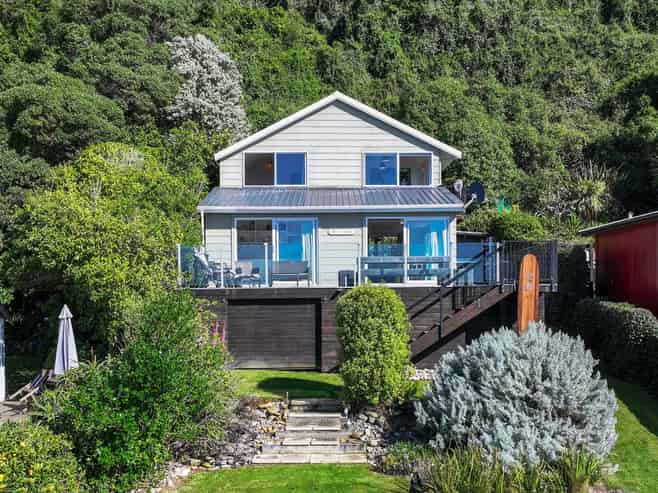 26 Moody Street, Gore Bay
