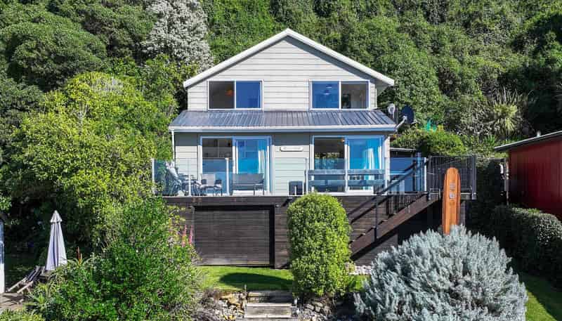 26 Moody Street, Gore Bay