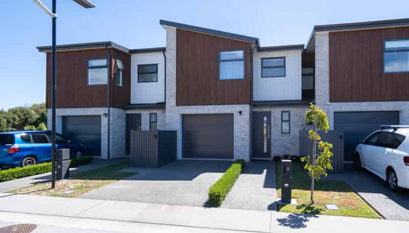 2/102 Swayne Road, Cambridge