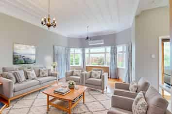 540 Pioneer Highway, Highbury