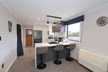 15 Gerrard Road, Winton