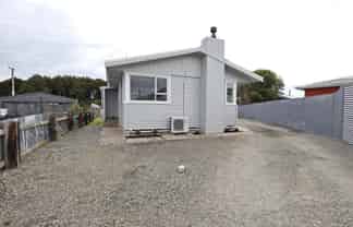 7 Paisley Court, Kew