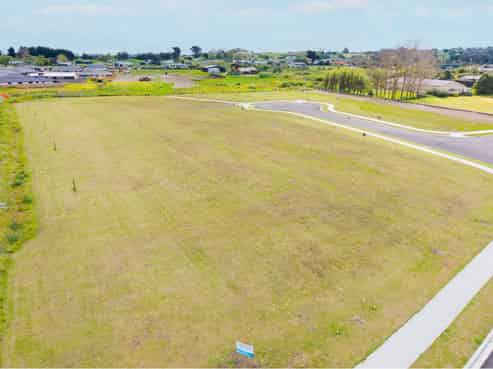Lot 2 126 Fitzherbert Avenue, Tawhero