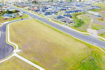 Lot 2 126 Fitzherbert Avenue, Tawhero