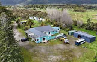 2/831  Fairdown Road, Westport