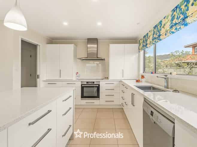 120 Epuni Street, Epuni