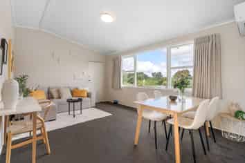 2/6 Leonard Road, Mount Wellington