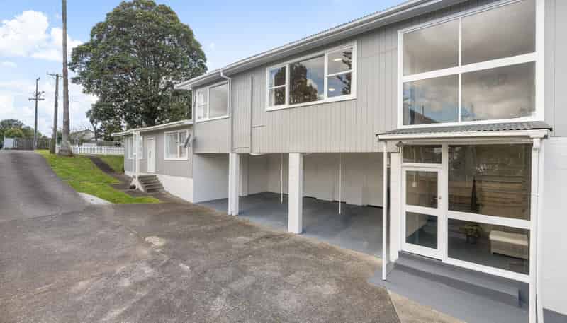 2/6 Leonard Road, Mount Wellington
