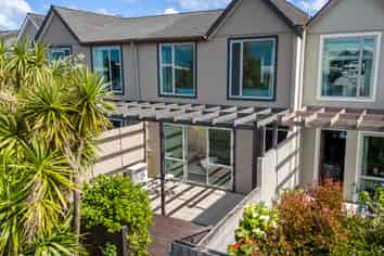 9X Clearwater Cove, West Harbour