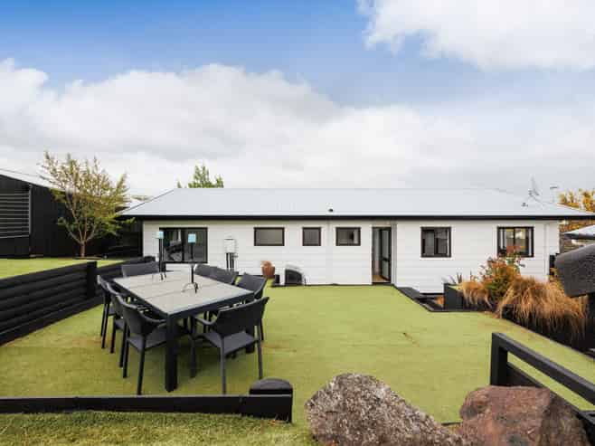 43 Fraser Drive, Feilding