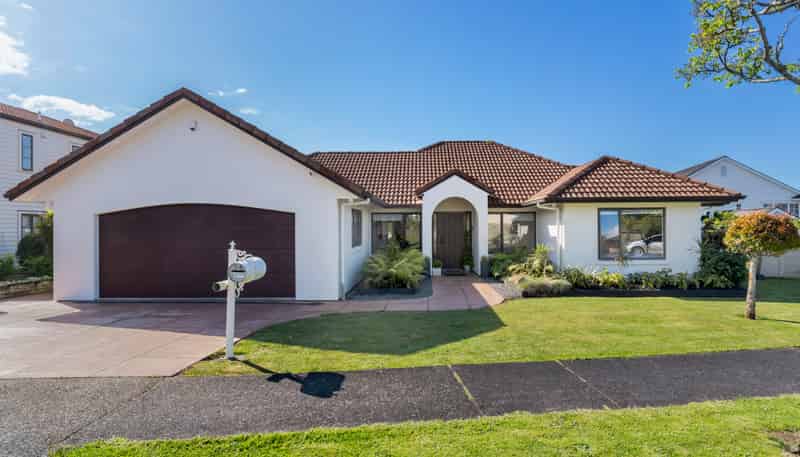 54 Mt Lebanon Crescent, The Gardens