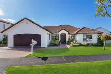 54 Mt Lebanon Crescent, The Gardens