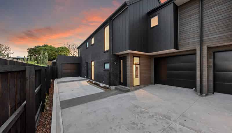 4/30 McLean Street, Linwood