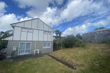 23/24 Eastglen Road, Glen Eden