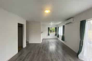 23/24 Eastglen Road, Glen Eden