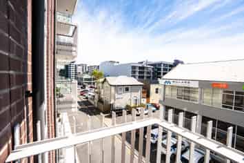 2D/11 Tennyson Street, Te Aro