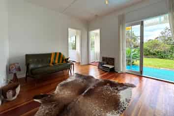 1059 Pouewe Street, Kawhia