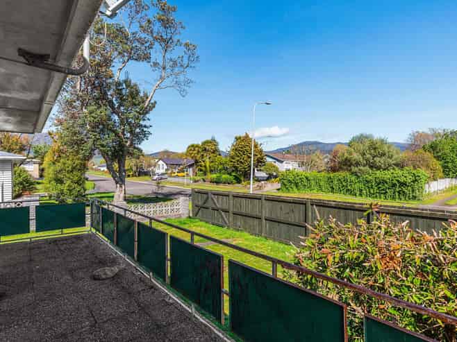 81 Rangipoia Place, Turangi