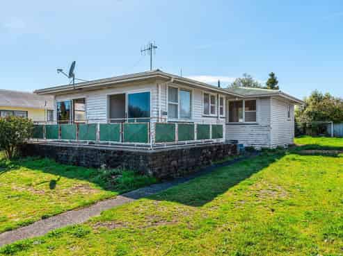 81 Rangipoia Place, Turangi