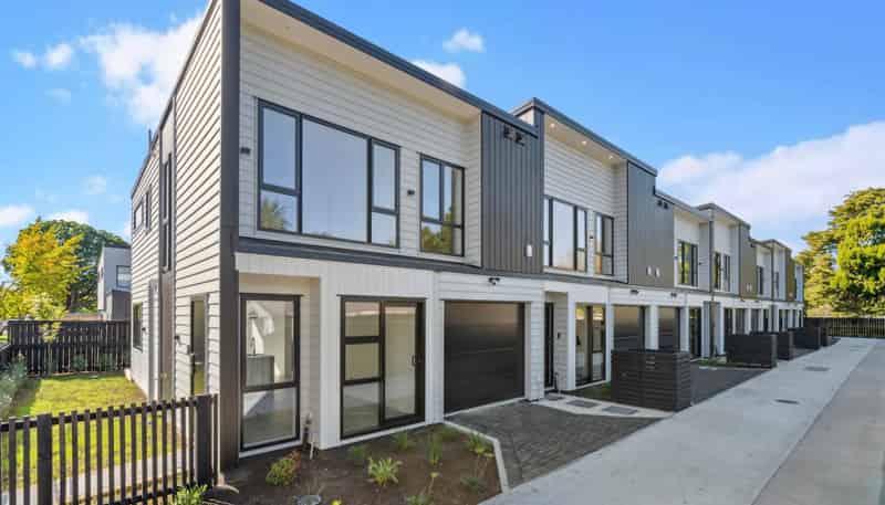 Lot 5/12 William Street, Mangere East