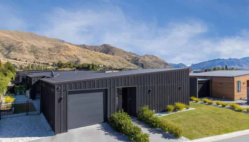 3 Stackbrae Av, Wanaka
