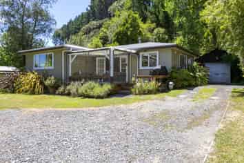 24 Gosling Grove, Turangi