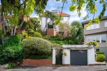 9 Easdale Street, Kelburn