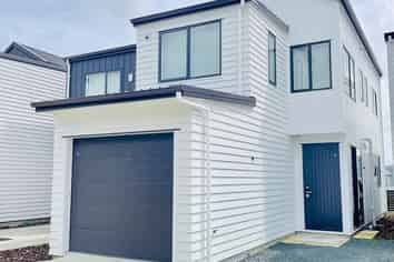 28 Parahau Road, Papakura
