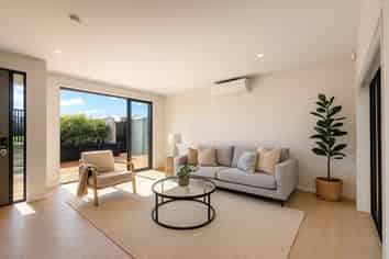 59 Bearing Parade, Long Bay
