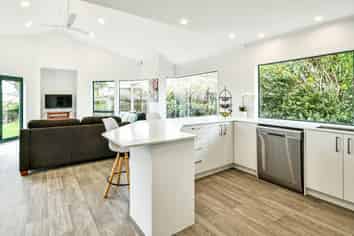 41 Wairere Road, The Gardens