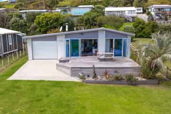 63 Hokianga Harbour Drive, OPONONI