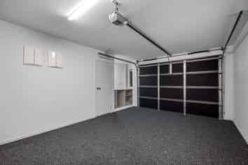 2E Fowler Street, Northcote