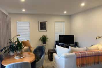 209 Rockinghorse Road, Southshore