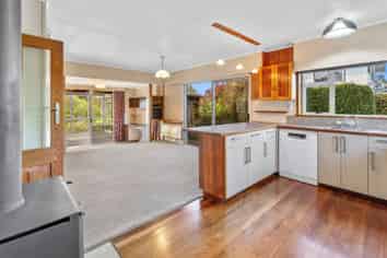 56 Eighty Eight Valley Road, WAKEFIELD