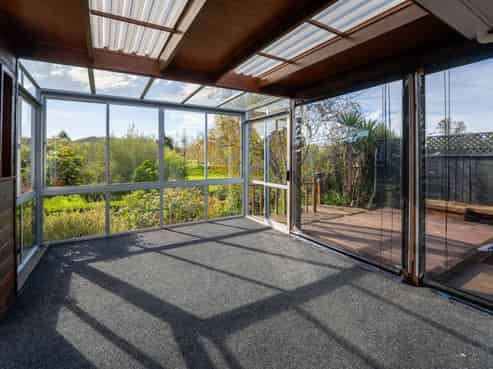 56 Eighty Eight Valley Road, Wakefield