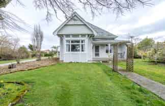 46 Queen Street, Balfour