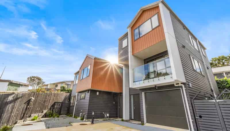 10/6 Woodhouse Place, West Harbour