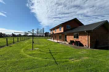 33 Severne Street, Springlands