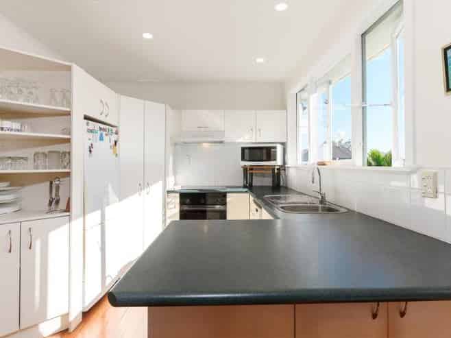 18 Lavelle Road, Henderson