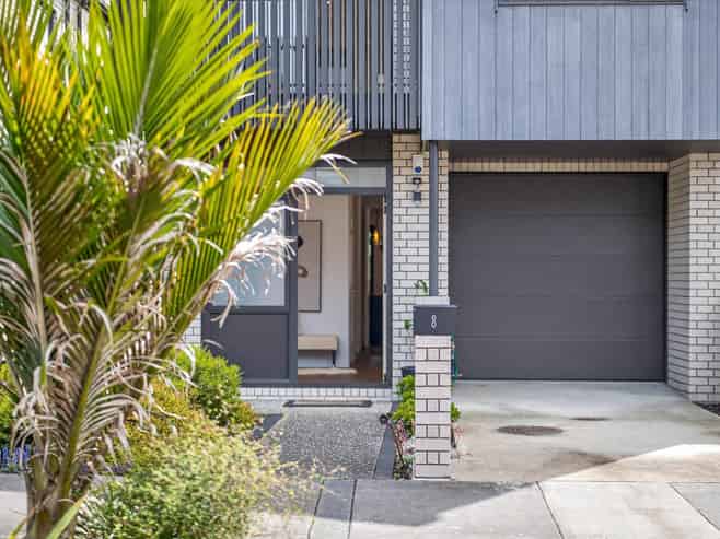 8 Sioux Road, Hobsonville