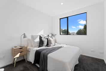 4/3 Derrett Place, Mangere Bridge