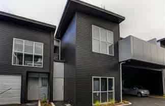 5/100 Knighton Road, Hillcrest