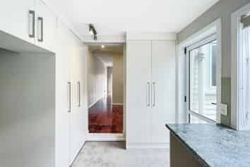 122 Selwyn Avenue, Mission Bay