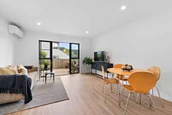 43/8 Carolina Place, Albany