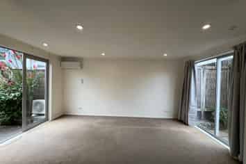 61/3 Wagener Place, Mount Albert